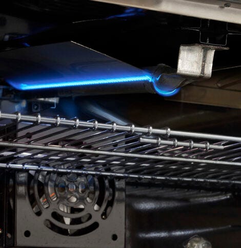 Unique 36' Classic Retro Marshmallow White Range with FR Triple Crown Burner UGP-36CR W