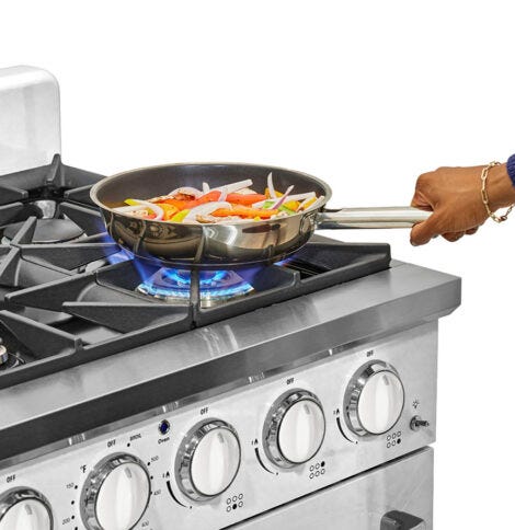 Unique 36' Classic Retro Marshmallow White Range with FR Triple Crown Burner UGP-36CR W