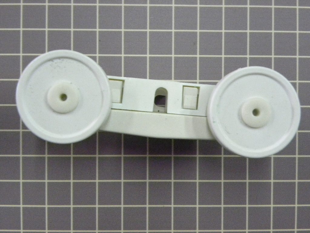 Lower Rack Wheel 5300808968