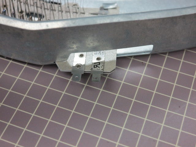 Heating Element Assembly WE11X20397