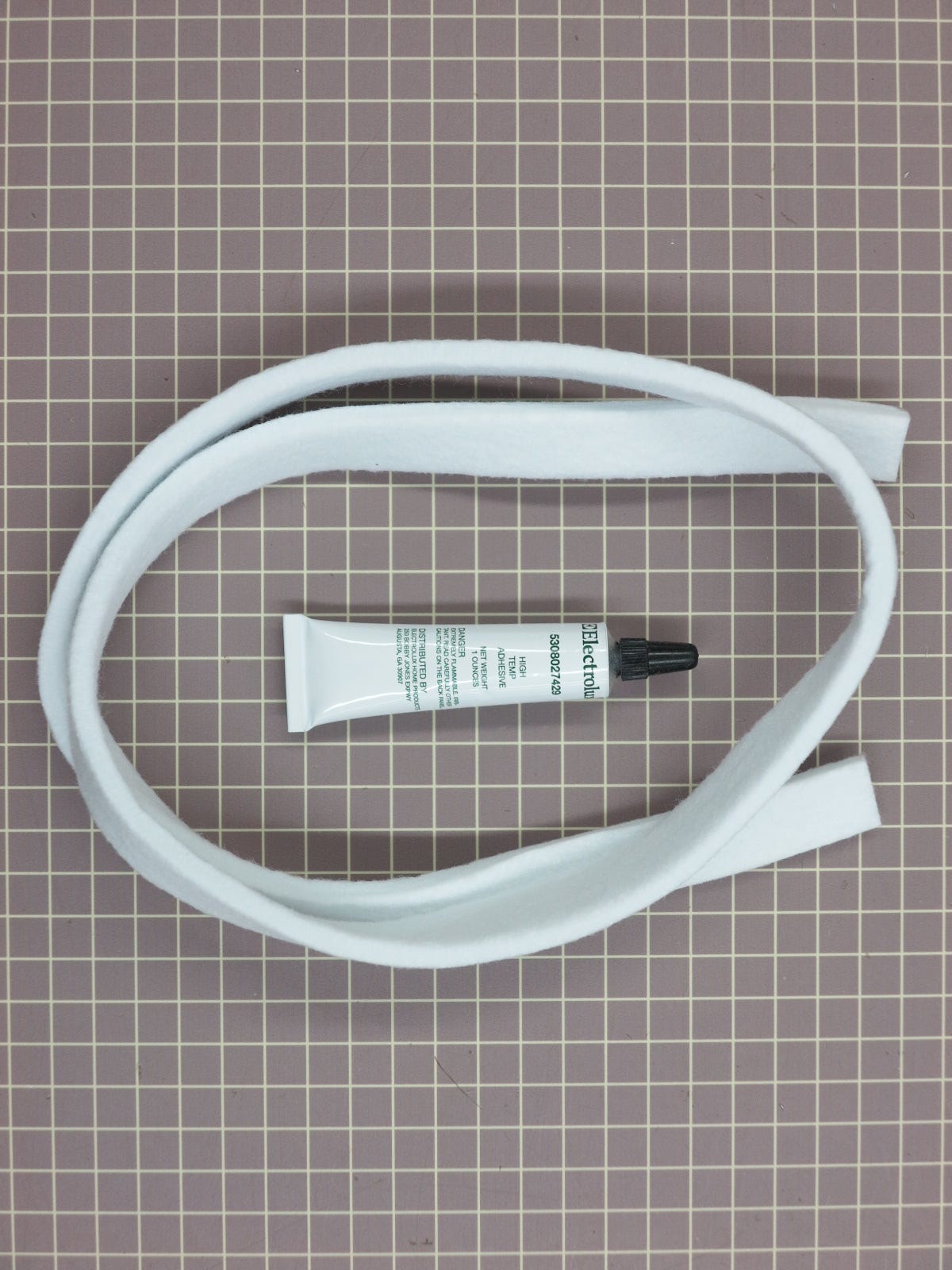 Lower Felt with Adehesive 5303937183