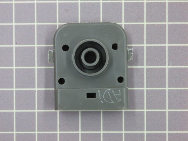 Upper Wash Arm Support 4974DD3001A