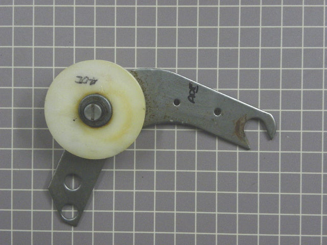 Idler Arm & Pulley 131863007