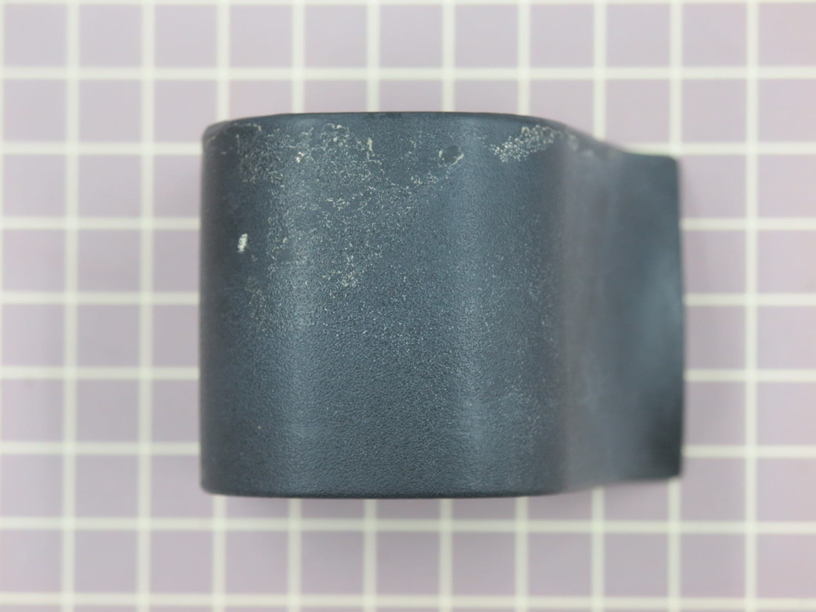 Lower Hinge Cover 12651901B