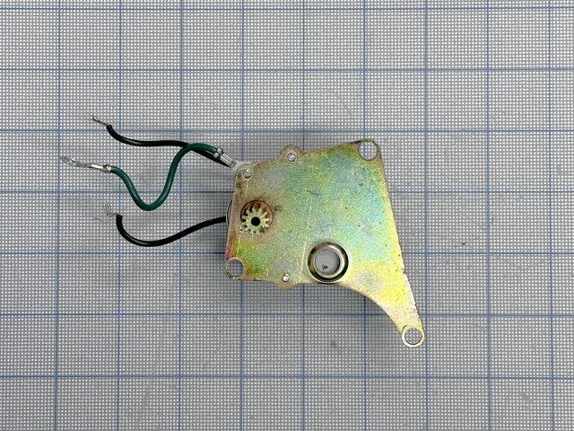 Fleck Water Softener Timer Motor (120 V 60 Hz 1/30 rpm) 18743-1 Replaces 13400