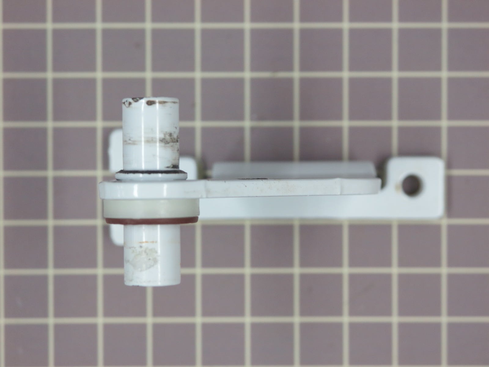 Center Hinge WR13X10997