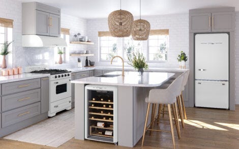 Classic Retro 30 in 17.7 cu. ft. Frost Free Retro Bottom Freezer Refrigerator in Marshmallow White, ENERGY STAR UGP-510L W AC