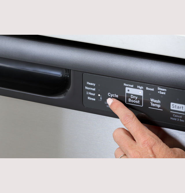 GE Dishwasher With Front Controls GDF535PGRWW