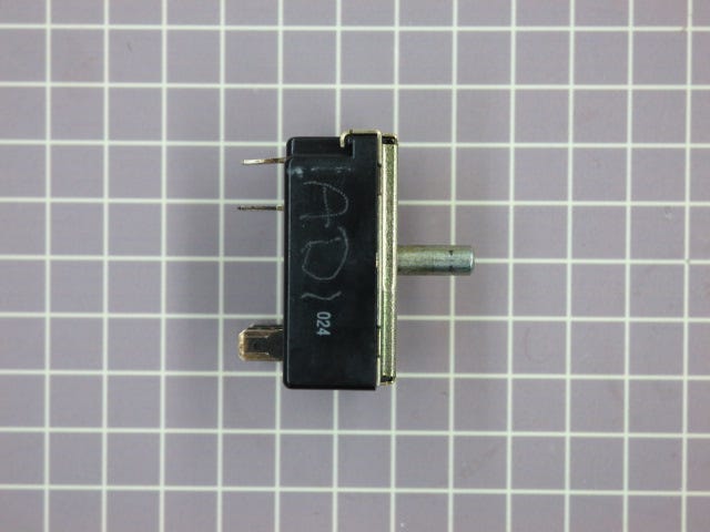 Infinite Switch (16A) 3150430