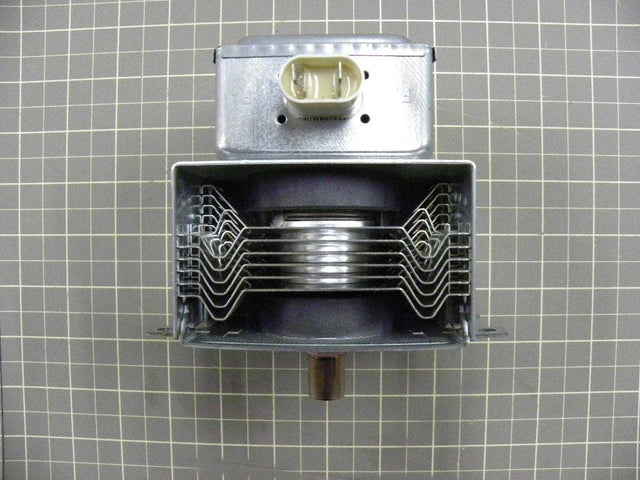 Magnetron 8206317
