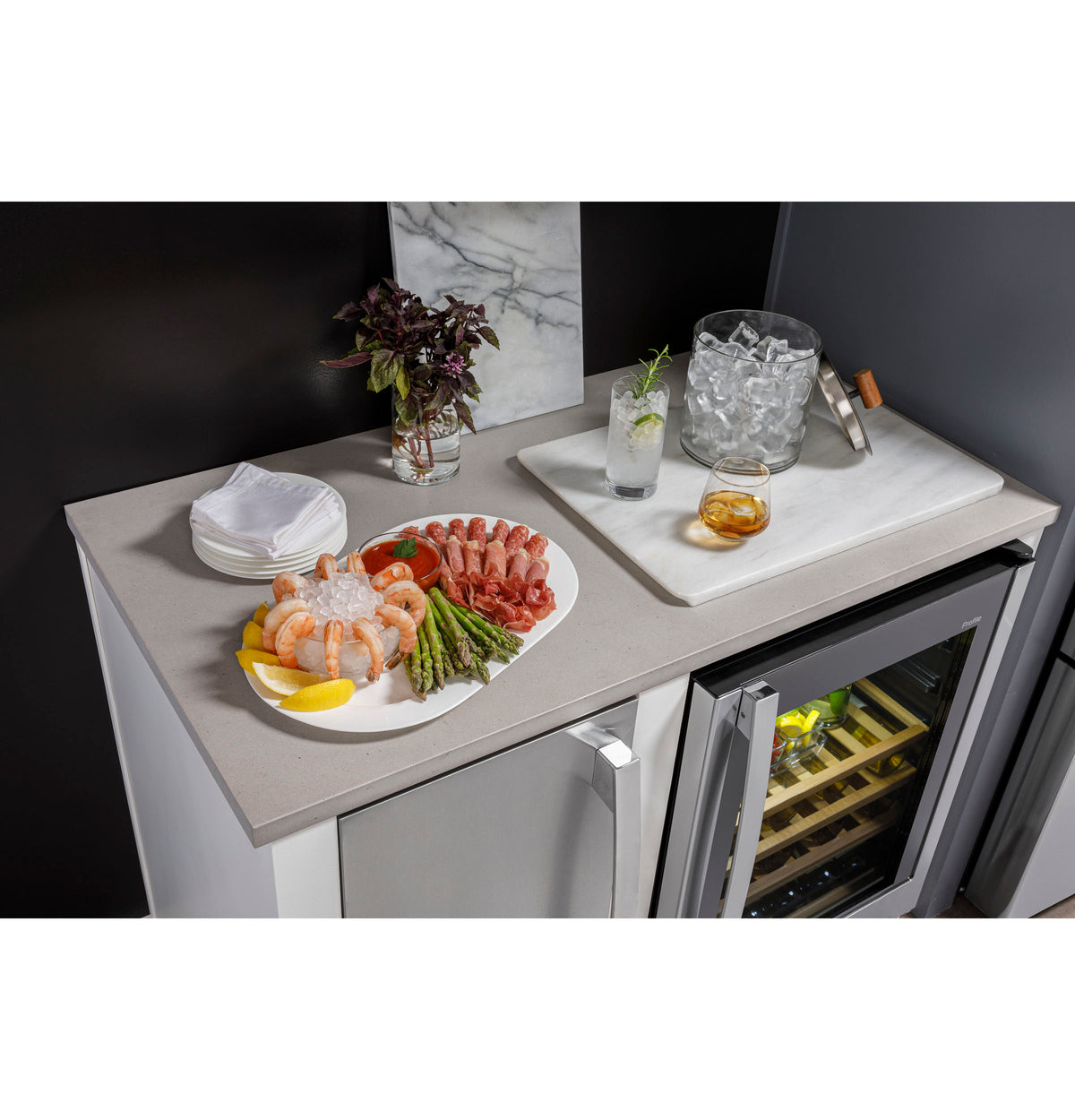 GE Profile Ice Maker 15-Inch Panel-Ready - Nugget Ice UNC15NPWII