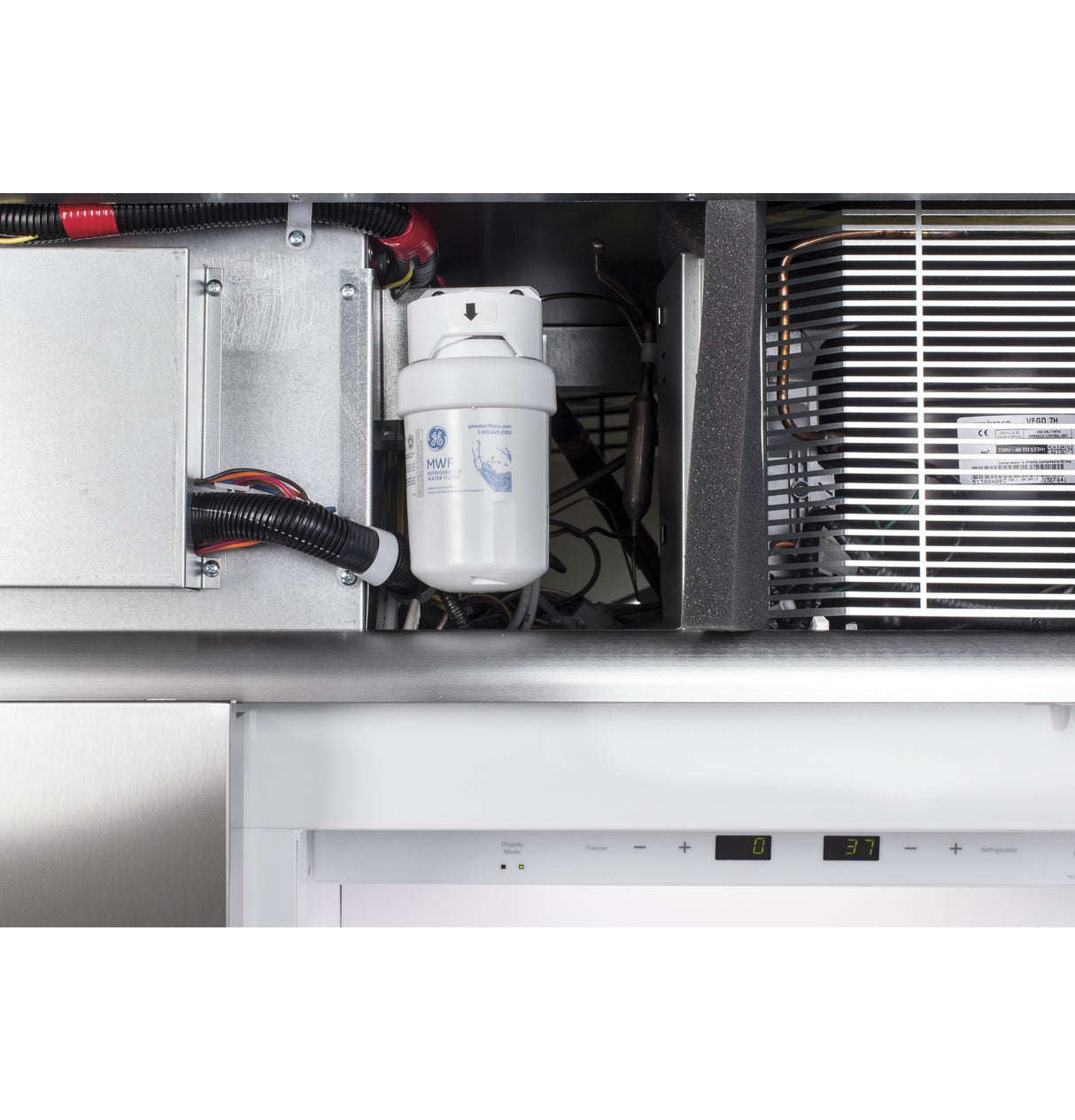 Café 42" Built-In Side-by-Side Refrigerator CSB42WP2NS1