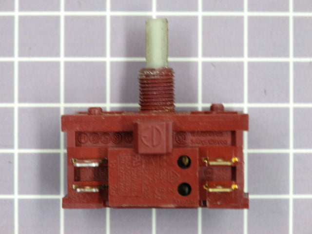 Momentary Switch 20-01-886