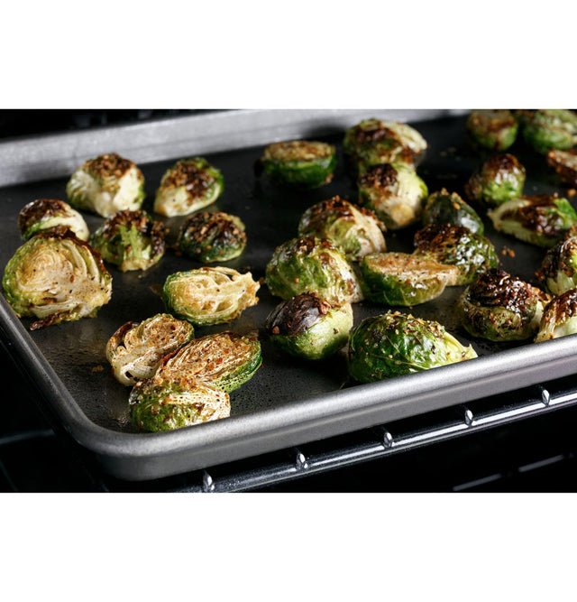 Café 30" Slide-In Front Control Induction and Convection Double Oven Range CHS950P3MD1