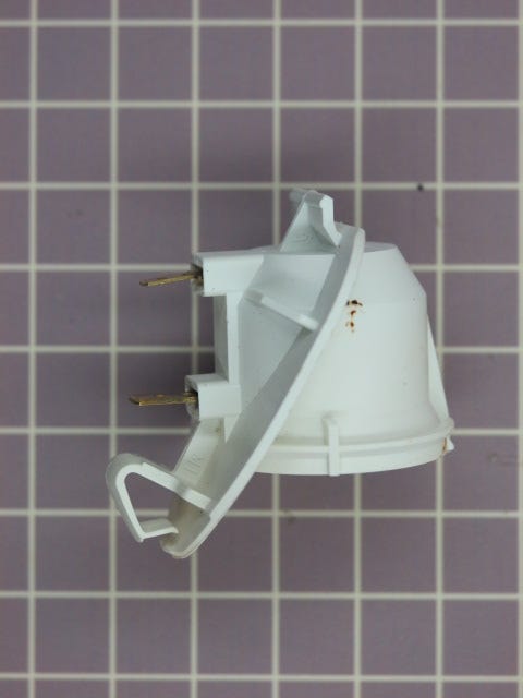 Receptacle 63001356