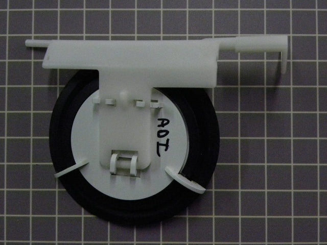 Dispenser Door Flap and Crank WR17X11653