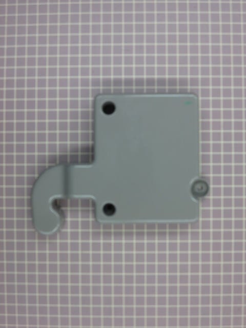 Hinge Cover (RH) 241946709