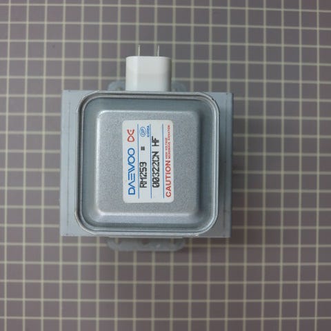 Magnetron WB27X11038