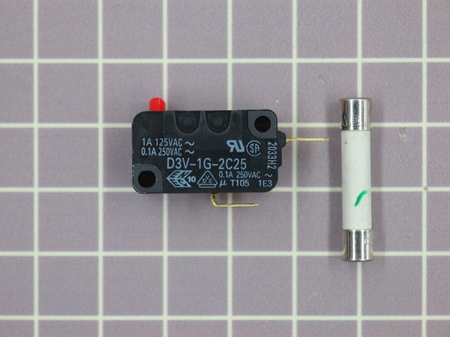 Monitor Switch W/Fuse 5304467695