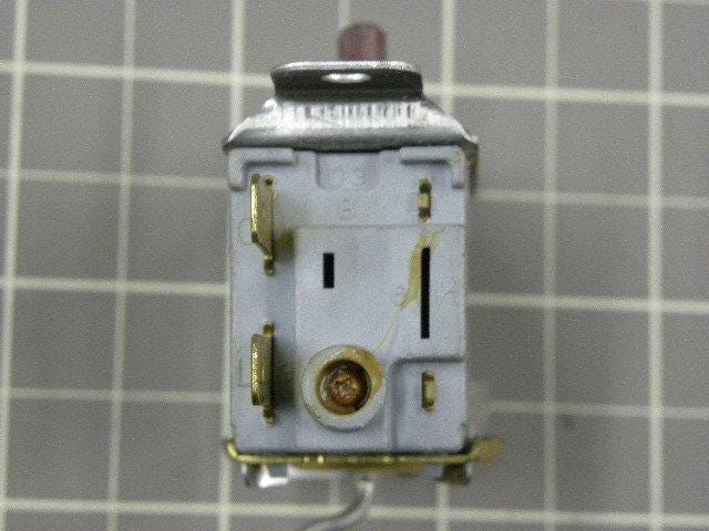 Magic Chef Refrigerator Thermostat 1401131