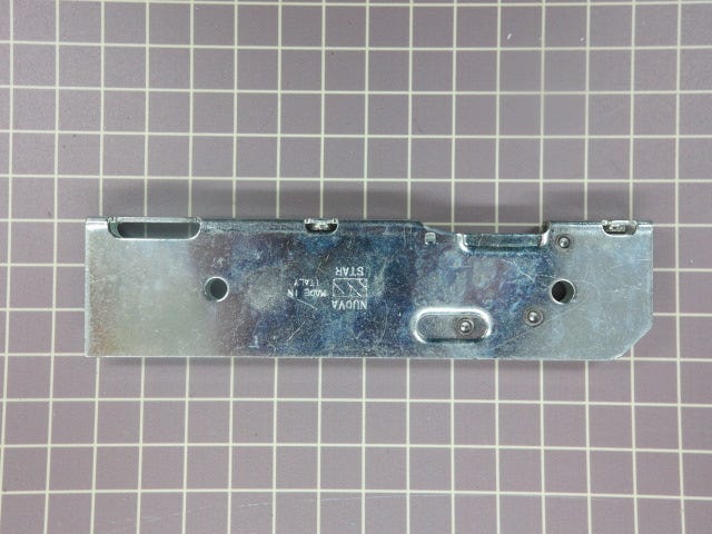 Hinge Bracket W10647259