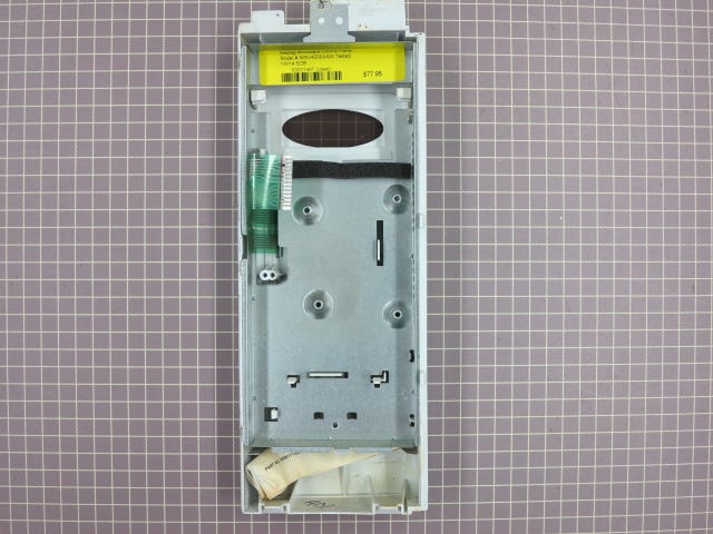 Control Panel and Bracket 53001497