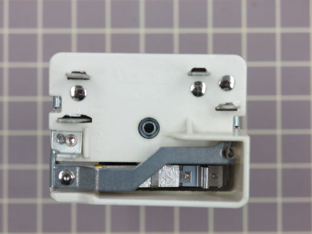 Surface Element Switch (4.4-5.8A) DG44-01001A