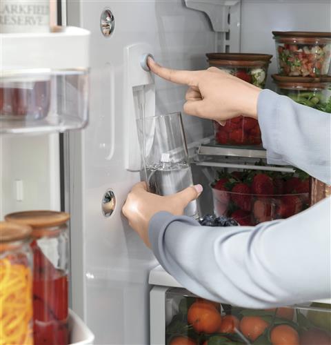 Café ENERGY STAR 23.1 Cu. Ft. Counter-Depth French-Door Refrigerator CWE23SP2MS1