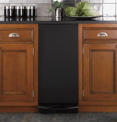 GE Universal 15" Built-In Compactor UCG1500NBB