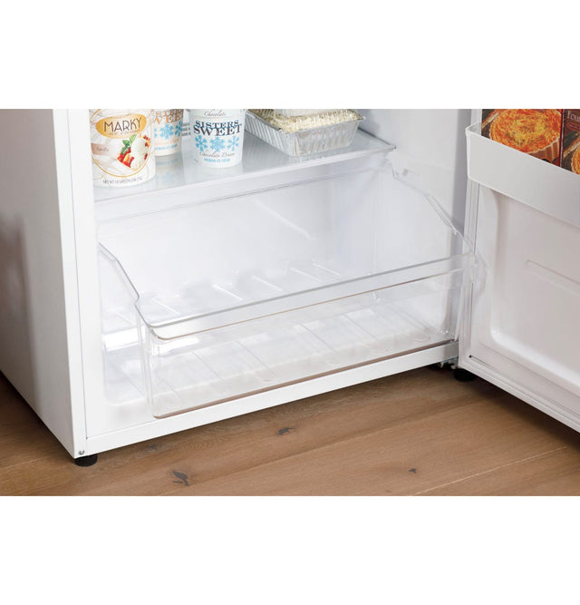 Hotpoint® 13 Cu. Ft. Frost-Free Upright Freezer HUF13STRWW