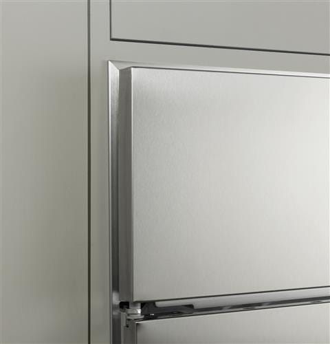 Café 42" Smart Built-In Side-by-Side Refrigerator with Dispenser CSB42YP2NS1
