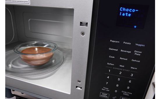 Whirlpool 30’ W 1.7 cu. ft Over the range Microwave with 1000-Watts Cooking Power WMMS3130RS