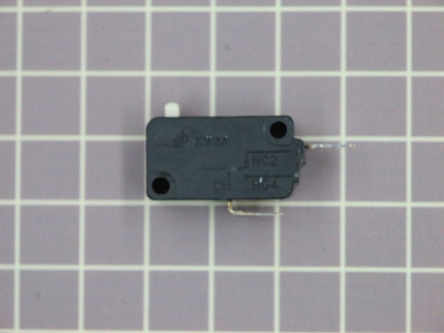 Monitor Switch 5304464098