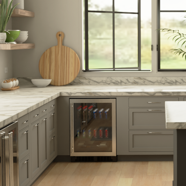 Marvel 24-IN BUILT-IN BEVERAGE CENTER WITH 3-IN-1 CONVERTIBLE SHELVES MLBV224SG01A