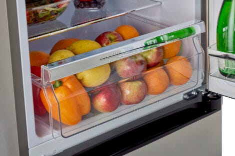 Prestige 21.6 in. 8.7 cu. ft. Bottom Freezer Refrigerator in Stainless Steel, ENERGY STAR UGP-278L P S/S