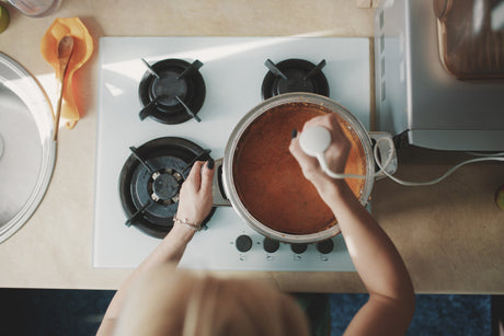 Induction vs. Gas Cooktops: Which One Is Right for Your Kitchen?