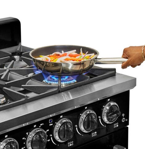 Unique 36' Classic Retro Midnight Black Range with FR Triple Crown Burner UGP-36CR B