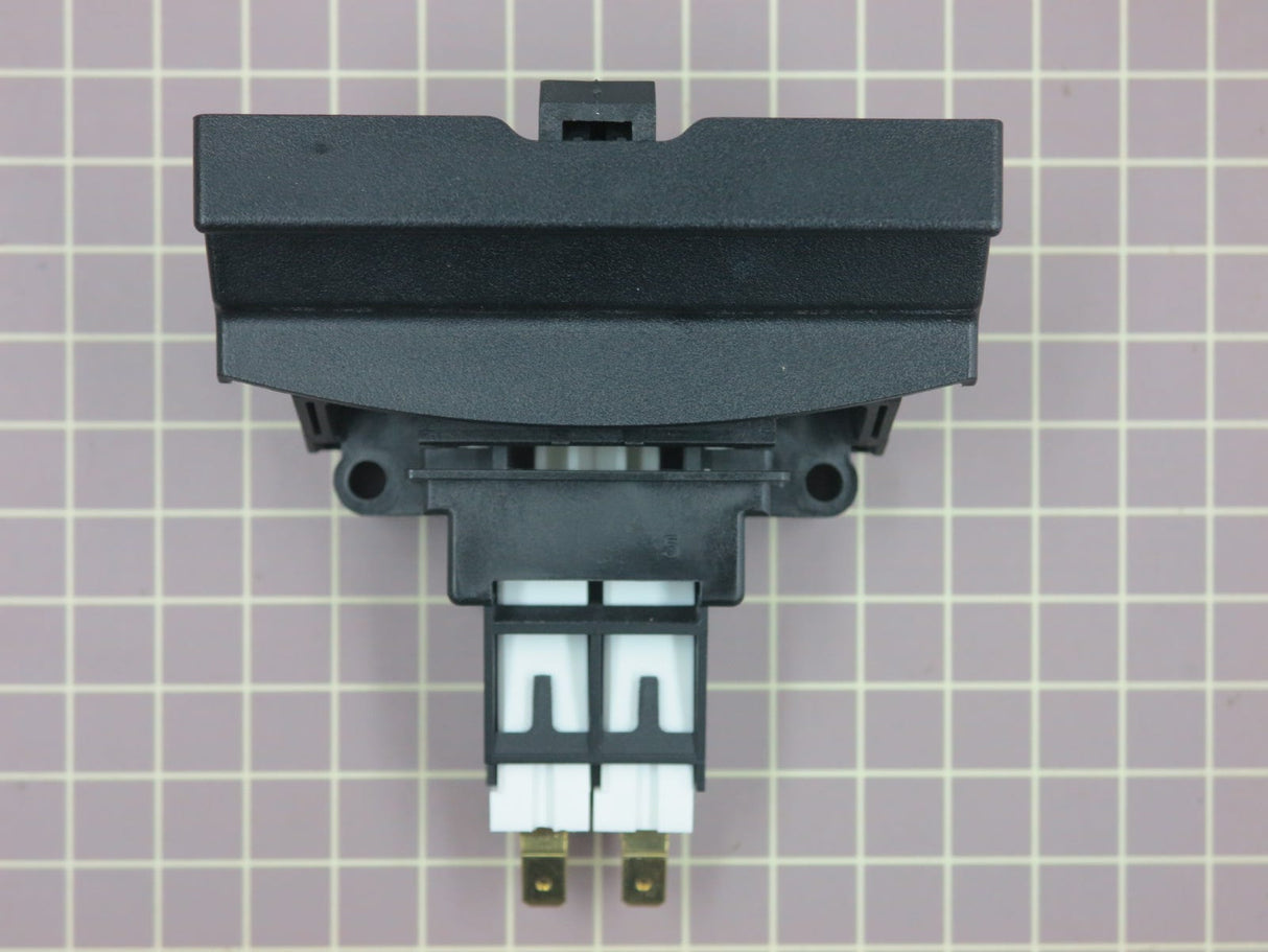 Door Handle and Latch A00104102