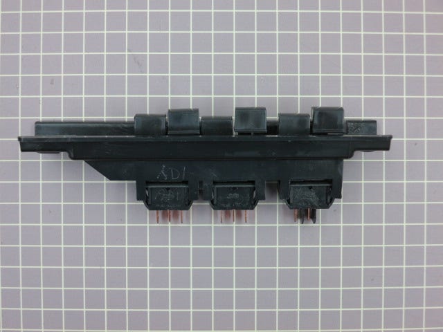 Push Button Switch WD21X10415