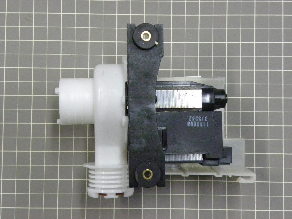 Water Pump 137151800KITK