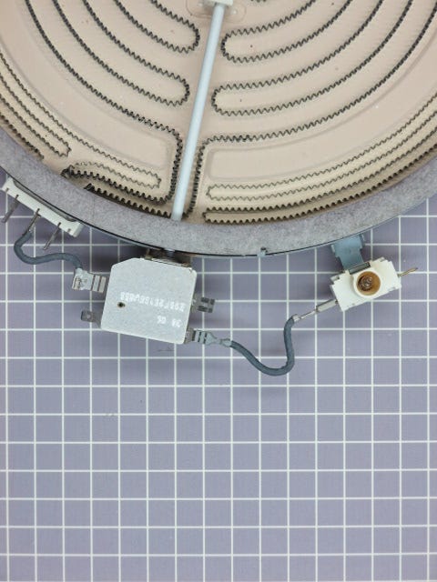 Dual Surface Element 74008572