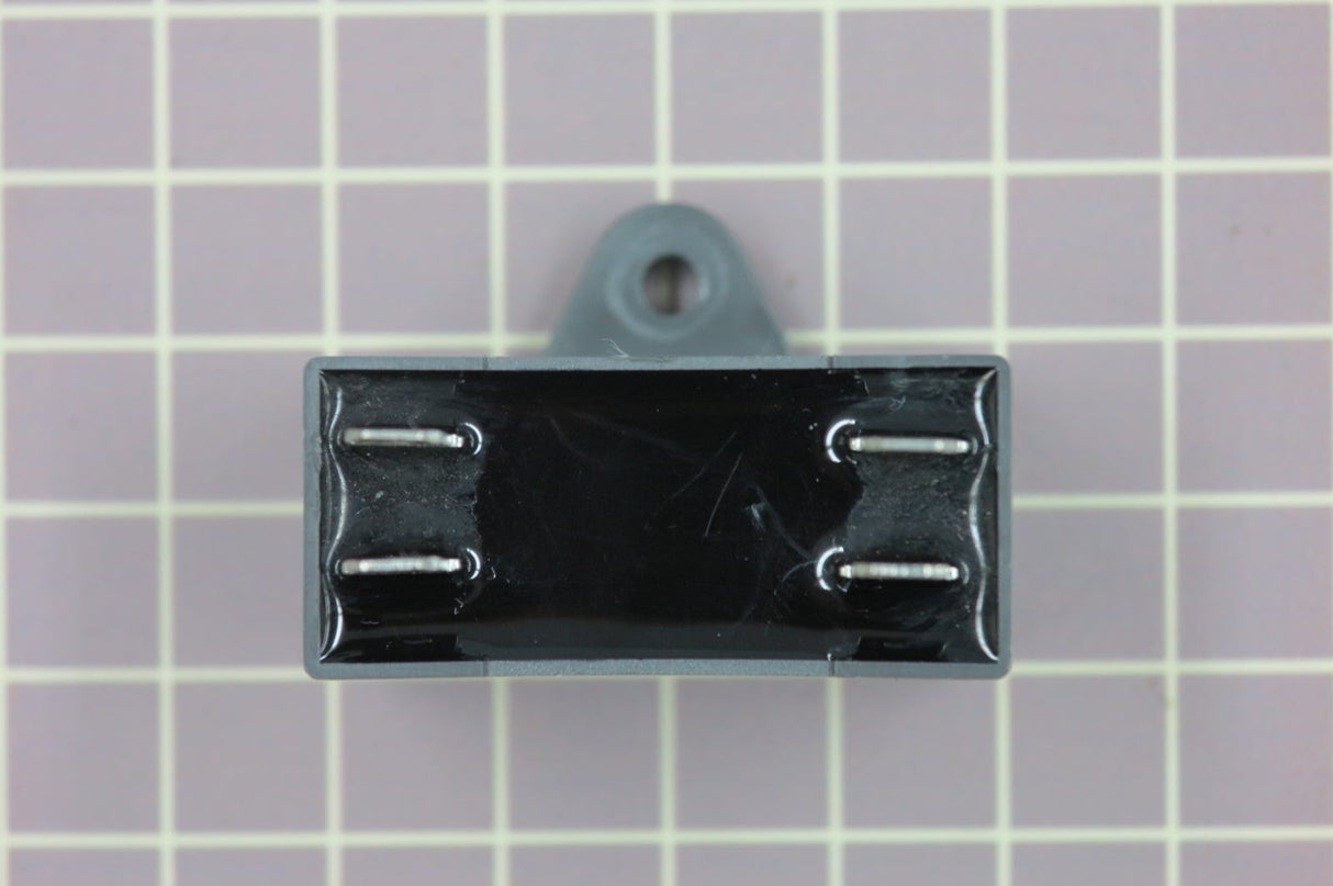 Capacitor 5304471077