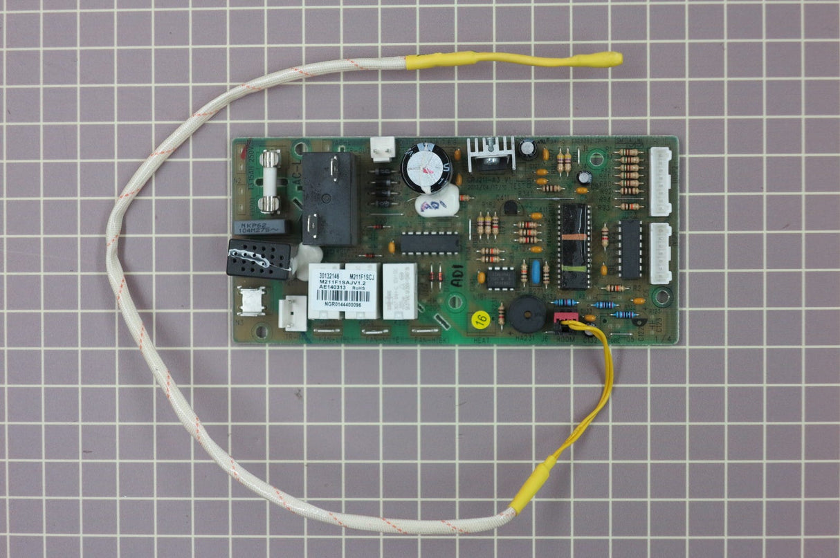 Main Control Board with Thermostat WJ29X10038