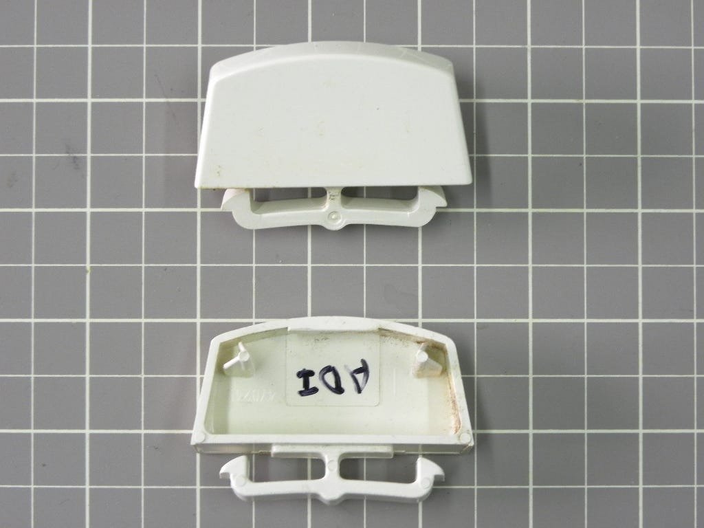 GE Refrigerator End Cap WR2X7233