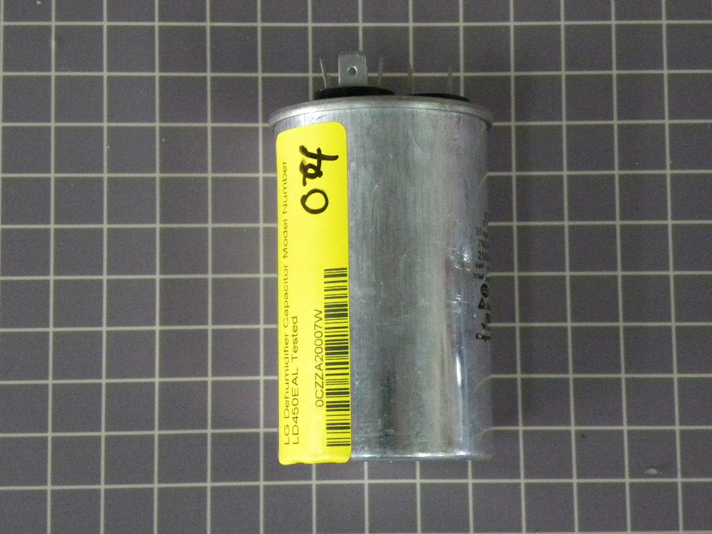 Capacitor 0CZZA20007W