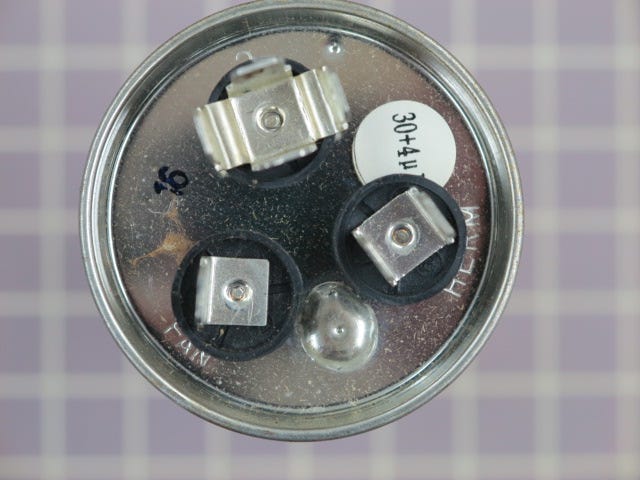 Capacitor (30+4UF + 5%) (50/60hz) 5304471069