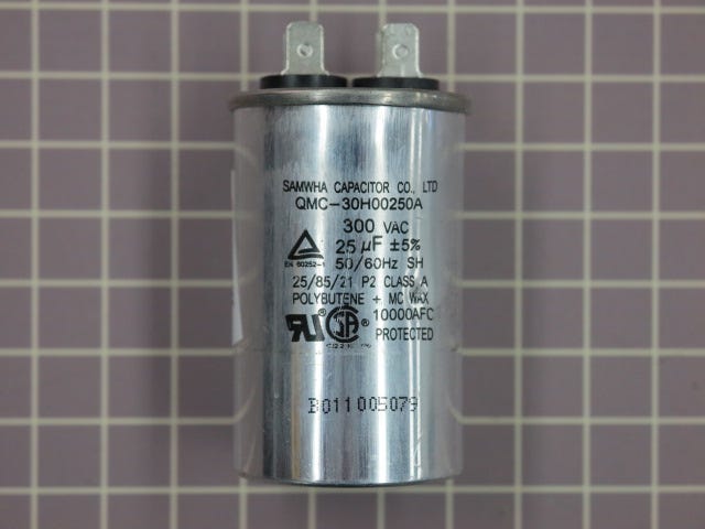 Capacitor (25Uf/300V) D2507-320