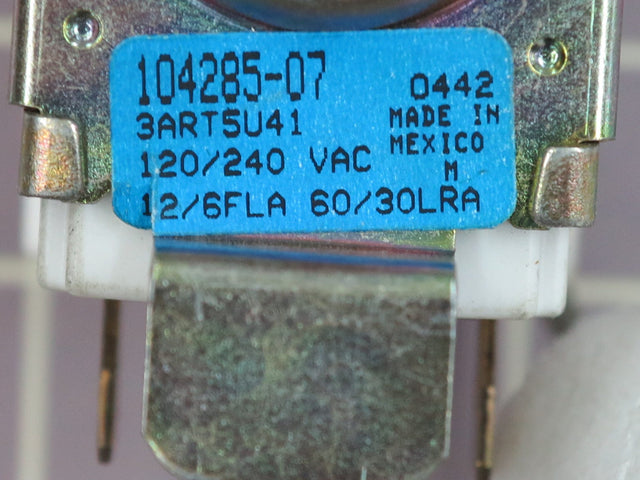 Control R9700006