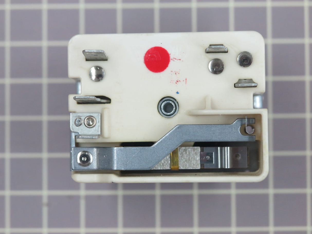 Surface Element Switch (5.4-7.0A) WB23K10002