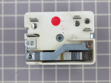 Surface Element Switch (5.4-7.0A) WB23K10002